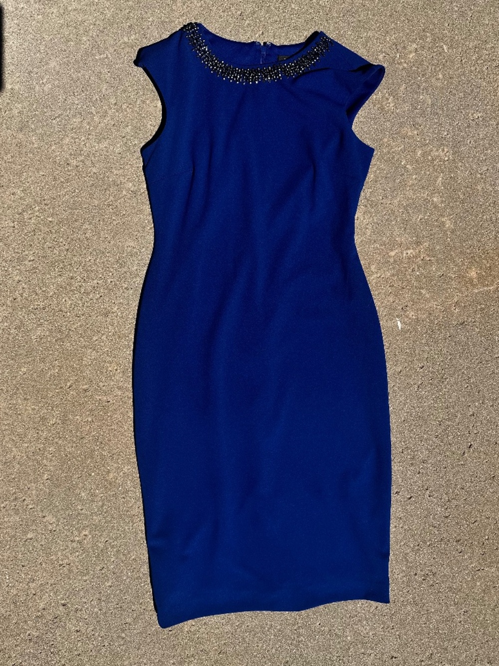 Elegant Cap Sleeve Tahari ASL dress with beaded collar size 4